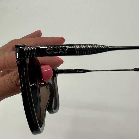 Quay | Jackpot Remixed Black Polarized Sunglasses New - Picture 9 of 12